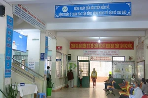 Vẫn chưa tìm ra nguyên nhân gần 400 người bị ngộ độc