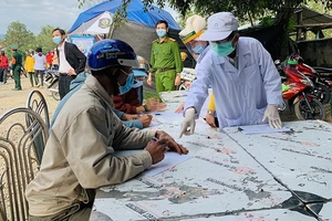 Kết quả xét nghiệm 4 người tiếp xúc gần với bệnh nhân 2982