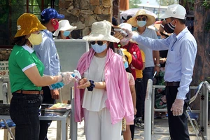 Phú Yên đóng cửa nhà hàng tiệc cưới, các điểm du lịch