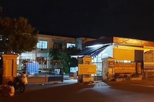 Tự mua dụng cụ test nhanh COVID-19, 4 người ở Phú Yên nghi nhiễm