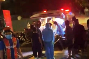 Hỗn chiến kinh hoàng ở cảng cá Quy Nhơn, 5 người trọng thương