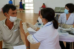 Bình Định yêu cầu nhân viên BV công ngừng làm ngoài giờ tại phòng khám tư 