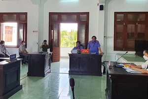 Hoãn xử vụ lộ đề thi công chức ở Phú Yên 