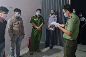 Bắt nghi phạm rao bán súng, đạn trên mạng xã hội