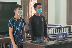 Lên Facebook quyên góp làm từ thiện rồi bỏ túi tiêu xài