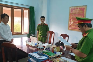 1 trung tâm đăng kiểm ở Phú Yên nhận hối lộ 1,3 tỉ đồng