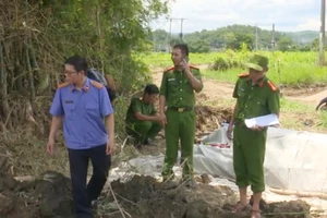 Sập mái taluy công trình khu tái định cư, 1 người tử nạn