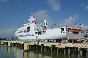 Hạ thủy 'soái hạm' CSB 8005 cho lực lượng Cảnh sát biển