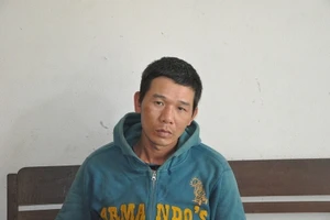 Bắt kẻ đột nhập nhà đại gia trộm trầm và kiếm Nhật