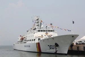 Tàu huấn luyện lực lượng bảo vệ bờ biển Hàn Quốc đến Đà Nẵng