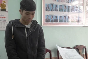  Bắt hacker dụ nạp card điện thoại, lừa hơn 2 tỉ đồng