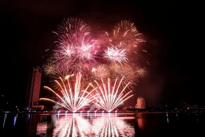 Lễ hội pháo hoa Đà Nẵng sẽ diễn ra 2 tháng
