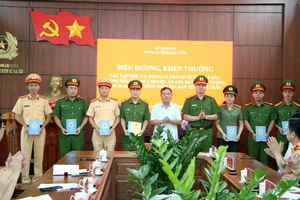 Công an Lai Châu phá thành công chuyên án ma túy lớn, thu 8 bánh heroin