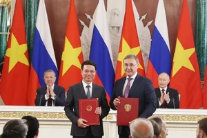 Việt Nam và Nga ký hàng loạt thỏa thuận hợp tác trong nhiều lĩnh vực 