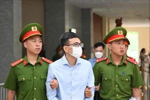 Các ông Lê Hải Trà, Trần Đắc Sinh cùng nhiều bị cáo khác được giảm án