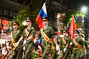 Ngắm các khối quân nhân Nga, Lào, Campuchia tại lễ sơ duyệt diễu binh A80