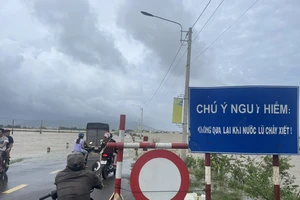 Bình Định khắc phục sạt lở, ứng phó ngập lụt