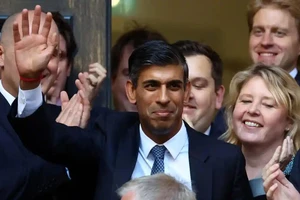 Thủ tướng sắp tới của Anh - ông Rishi Sunak. Ảnh: REUTERS