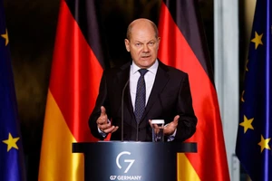 Thủ tướng Đức Olaf Scholz tại cuộc họp báo tại thủ đô Berlin (Đức) ngày 12-12. Ảnh: REUTERS