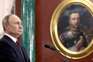 Tổng thống Nga Vladimir Putin phát biểu tại một cuộc họp báo ở Điện Kremlin, thủ đô Moscow ngày 22-12. Ảnh: SPUTNIK