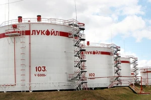 Bulgaria xuất khẩu dầu diesel làm từ dầu thô của Nga cho Ukraine