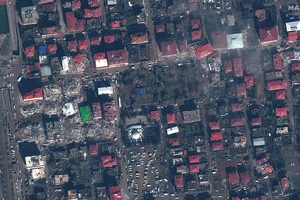 Không ảnh bộc lộ sự tàn phá khủng khiếp của động đất ở Thổ Nhĩ Kỳ