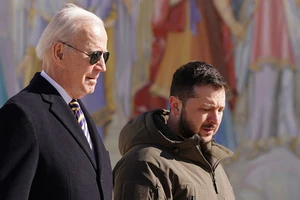 Chuyến đi bí mật đến Ukraine trong đêm của ông Biden 