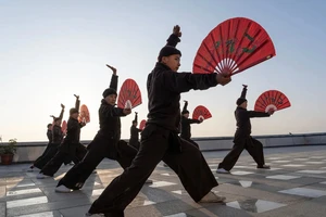 Video: Những nữ tu sĩ luyện tập Kung Fu ở Nepal