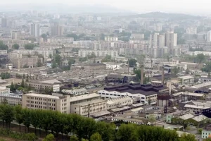 Triều Tiên vô hiệu hóa hơn 110 bom, pháo Mỹ tại một khu chung cư ở Bình Nhưỡng