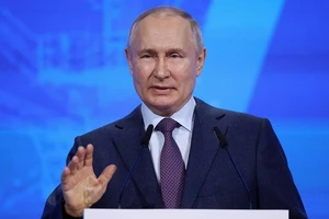 Ông Putin: Nga đã sống sót dù mất thị trường phương Tây 