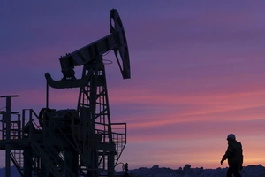 Nga cảnh báo khả năng thiếu dầu trên toàn cầu 