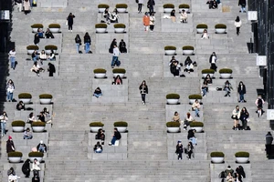 Hơn 300.000 người trẻ sống xa lánh xã hội, Hàn Quốc quyết định trợ cấp