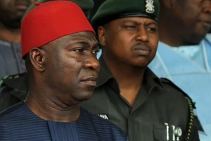 Thượng nghị sĩ Nigeria bị phạt hơn 9 năm tù vì âm mưu lừa lấy nội tạng người 