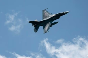 Nhật điều chiến đấu cơ sau khi phát hiện máy bay Nga ngoài khơi 