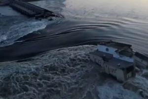 VIDEO: Đập Kakhovka trước và sau khi bị vỡ 