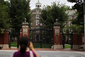 Mỹ nỗ lực đa dạng hóa giới tinh hoa 