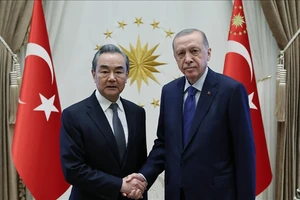 Ông Vương Nghị thăm Thổ Nhĩ Kỳ, bàn quan hệ song phương và về Ukraine