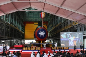 Đài Loan hạ thủy tàu ngầm nội địa đầu tiên