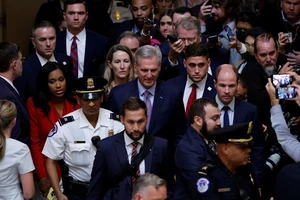 Chủ tịch Hạ viện Mỹ McCarthy bị bãi nhiệm, điều gì tiếp theo?