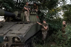 Nóng Nga-Ukraine 9-10: Nga tố Ukraine cho UAV mang thuốc nổ tấn công Moscow; Ukraine đoán Nga sắp tấn công mạnh với lượng UAV cảm tử 'kỷ lục'