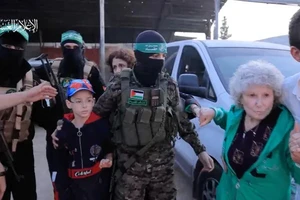 Hamas thả 24 con tin, có công dân Thái Lan, Philippines