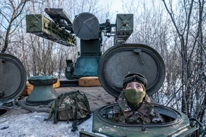 Chiến sự Nga-Ukraine 21-1: Nga pháo kích dữ dội Kherson, quyết tiến công ở sông Dnipro; Ông Zelensky lo ông Trump tái đắc cử vì tuyên bố '24 giờ'