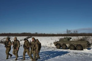 Iran-Israel căng nhau: Lợi Nga, khó Ukraine?