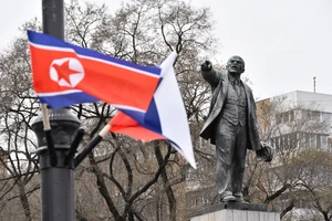 Moscow và Washington cùng có động thái liên quan chuyện hợp tác quân sự Nga-Triều 