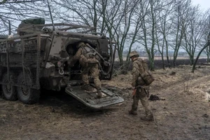 Chiến sự Nga - Ukraine 19-5: Nga giành thêm đất ở Kharkiv; Thương vong lớn 2 bên; Ông Macron lên tiếng về đình chiến