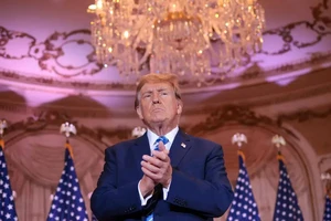 Loạt tỉ phú Mỹ vận động cho ông Trump tái đắc cử