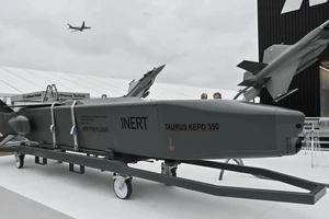 Tại sao Đức vẫn từ chối gửi tên lửa tầm xa Taurus cho Ukraine?