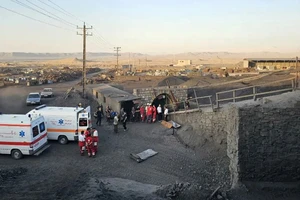 Nổ mỏ than ở Iran: 51 người chết, 20 người bị thương