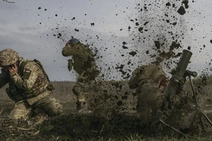 Chiến sự Nga - Ukraine 12-10: Giao tranh ác liệt; Chỉ huy Nga dự đoán thời điểm kết thúc chiến dịch quân sự đặc biệt