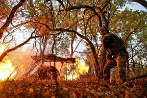 Chiến sự Nga - Ukraine 7-11: Có tin Ukraine tấn công căn cứ hải quân Nga; Lượng lớn lính Ukraine thiệt mạng khi giao chiến với quân Triều Tiên ở Kusk?